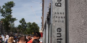 Beitragsbild des Blogbeitrags Als 24 Stunden-Tourist in Amsterdam, start writing your story….