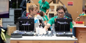 Beitragsbild des Blogbeitrags Das Ars Electronica Center feiert 40-jähriges Bestehen. – Conrad war beim Jubiläums-Festival dabei!