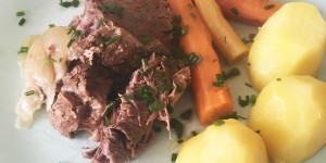 Beitragsbild des Blogbeitrags Gekochtes Rindfleisch mit Beilage / Tafelspitz