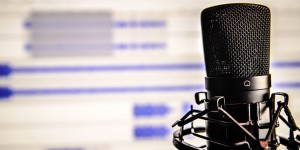 Beitragsbild des Blogbeitrags Phänomen Podcasts – Das sind die Hintergründe des Erfolgslaufs