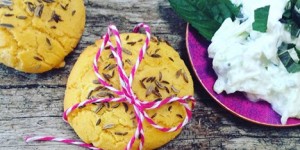 Beitragsbild des Blogbeitrags Maismehl Brötchen - Glutenfrei mit Minz-Zaziki