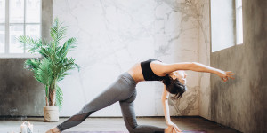 Beitragsbild des Blogbeitrags Yoga mit Kindern: ein spielerischer Weg, fit und beweglich zu bleiben!