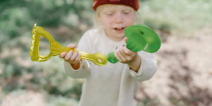 Beitragsbild des Blogbeitrags Wasserspieltisch für Kinder – Top oder Flop?