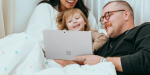 Beitragsbild des Blogbeitrags Familie und Digitalisierung: Installation und Verwaltung von Office auf mehreren Geräten