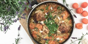 Beitragsbild des Blogbeitrags One PotMarillen-Lavendel-Hendl mit Kokos-Limettenreis