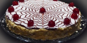 Beitragsbild des Blogbeitrags Esterházytorte 