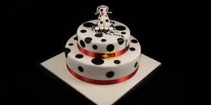 Beitragsbild des Blogbeitrags Cookies Torte Dalmatiner