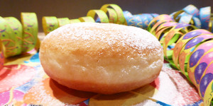 Beitragsbild des Blogbeitrags Krapfen – oder Berliner, Puffel, Kreppel