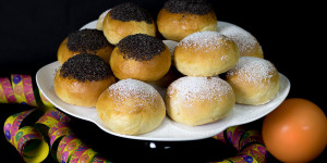 Beitragsbild des Blogbeitrags Faschingskrapfen aus dem Backrohr