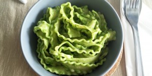 Beitragsbild des Blogbeitrags Nudeln mit Bärlauch Soße - einfach nachkochen