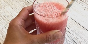 Beitragsbild des Blogbeitrags Familientisch Hoch 2 – Wassermelonen-Lassi 