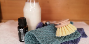 Beitragsbild des Blogbeitrags Spülmittel mit Molke – eine feine Sache!