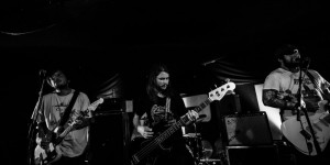 Beitragsbild des Blogbeitrags Nothing: Musikalisches Wochenteilen in der Kapu