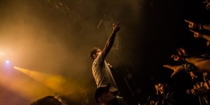 Beitragsbild des Blogbeitrags PARKWAY DRIVE: Ostern mit Breakdowns & Flammenwerfern