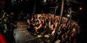 Beitragsbild des Blogbeitrags SBÄM Fest 2: Punk-Spektakel in Wels 