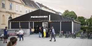 Beitragsbild des Blogbeitrags WIENER FESTWOCHEN: Phobiarama
