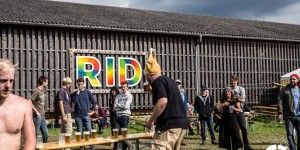 Beitragsbild des Blogbeitrags Ein Kleinod im Festivalsommer: das Rock im Dorf Festival