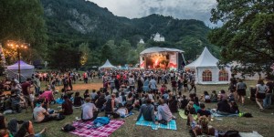 Beitragsbild des Blogbeitrags Rock im Dorf 2019 – einmal Festivalfeeling zum Mitnehmen bitte!