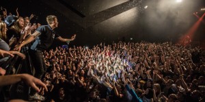 Beitragsbild des Blogbeitrags Kraftklub: Ausverkauft oder Ausverkauf?!