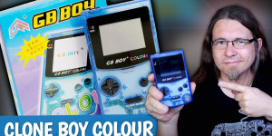 Beitragsbild des Blogbeitrags Ein dreister GAME BOY-KLON: Der GB BOY COLOUR 