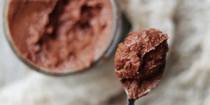 Beitragsbild des Blogbeitrags Nutellaersatz - Kakaomandelcreme 