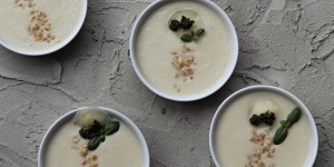 Beitragsbild des Blogbeitrags Kohlrabisuppe mit Kohlrabitalern 