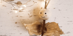 Beitragsbild des Blogbeitrags Niedliche Engel Anhänger aus Physalis basteln- so gehts