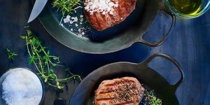 Beitragsbild des Blogbeitrags Steak vom Feinsten mit Erbsenpüree