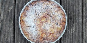 Beitragsbild des Blogbeitrags Apfelkuchen mit Rhabarber & Walnüssen 