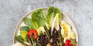 Beitragsbild des Blogbeitrags Zöliakie, Nährstoffe & Linsensalat