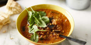 Beitragsbild des Blogbeitrags Auberginen-Linsen-Curry