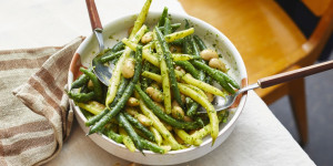 Beitragsbild des Blogbeitrags Drei-Bohnen-Salat mit jeder Menge Kräuter