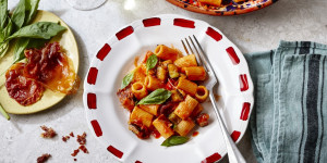 Beitragsbild des Blogbeitrags Pasta alla norma 