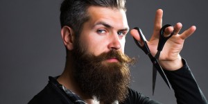 Beitragsbild des Blogbeitrags Männerfrisuren 2017. Haarstyling für Männer, richtige Männer 