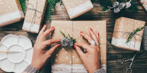 Beitragsbild des Blogbeitrags Jetzt aber schnell: 24 Last Minute Geschenke für Frauen!