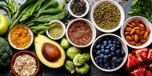 Beitragsbild des Blogbeitrags Superfood: Sind Açai, Chia und Goji wirklich super? 