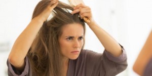 Beitragsbild des Blogbeitrags Mittel gegen graue Haare? Von Hausmitteln bis zu Shampoos