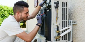 Beitragsbild des Blogbeitrags Wie viel kostet ein Elektriker?