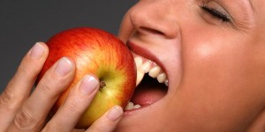 Beitragsbild des Blogbeitrags Zahnschmelz aufbauen: was möglich ist