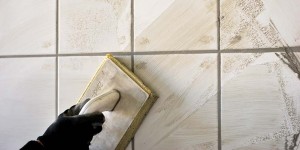 Beitragsbild des Blogbeitrags Zementschleier entfernen: Tipps und Hausmittel