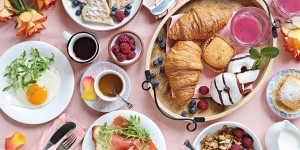 Beitragsbild des Blogbeitrags Muttertagsbrunch in Wien & Muttertagslokale in Wien Umgebung