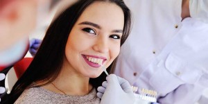 Beitragsbild des Blogbeitrags Veneers! Was kostet das neue Lächeln in Österreich?