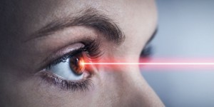 Beitragsbild des Blogbeitrags Astigmatismus (Hornhautverkrümmung) korrigieren & heilen