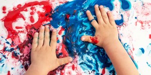 Beitragsbild des Blogbeitrags Wann ist Ergotherapie bei Kindern sinnvoll? Definition, Ablauf, Kosten