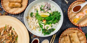 Beitragsbild des Blogbeitrags Fantastisch Vietnamesisch essen in Wien: Top 10 Lokale 