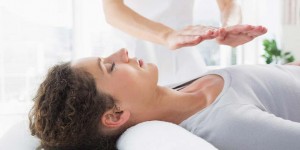 Beitragsbild des Blogbeitrags Was ist Reiki? Wo kann ich es lernen?