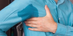 Beitragsbild des Blogbeitrags Was tun gegen starkes Schwitzen? Hyperhidrose Behandlung 