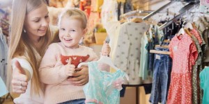 Beitragsbild des Blogbeitrags Second Hand Kindergeschäfte in Wien 