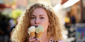 Beitragsbild des Blogbeitrags Veganes Eis in Wien: die besten Eissalons 