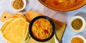 Beitragsbild des Blogbeitrags Original Chicken Tikka Masala (Streetfood) aus Eat on the Street!
